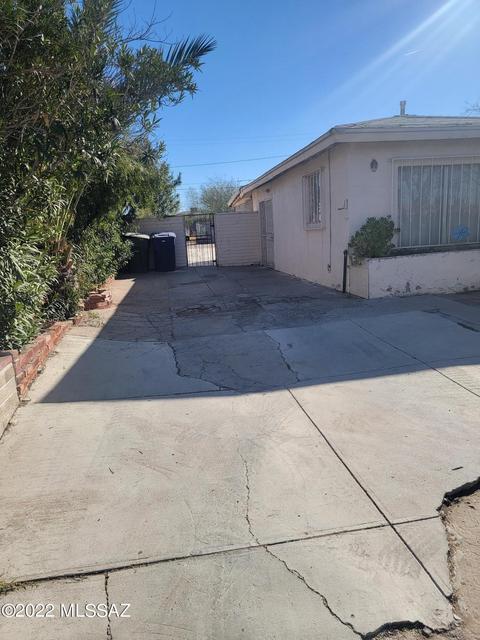 819 W Valencia Rd, Tucson, AZ 85706 photo 5
