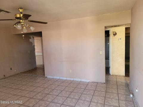 819 W Valencia Rd, Tucson, AZ 85706 photo 10