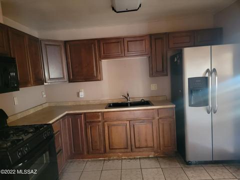 819 W Valencia Rd, Tucson, AZ 85706 photo 17