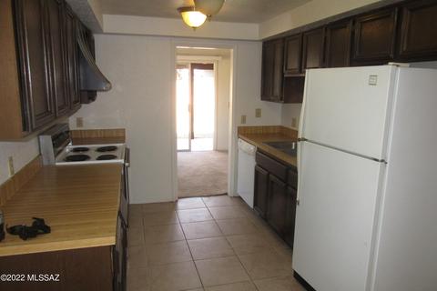 17 E Mediterranean Dr, Tucson, AZ 85704 photo 7