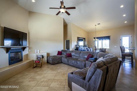 14049 E Hay Bale Trl, Vail, AZ 85641 photo 2