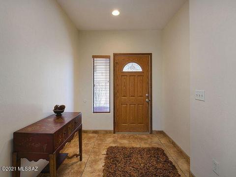 1203 E Seneca St, Tucson, AZ 85719 photo 2