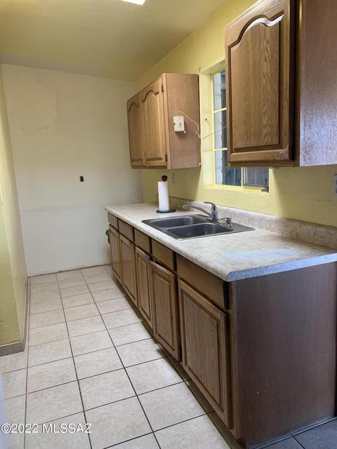 2425 E 20th St, Tucson, AZ 85719 photo 3