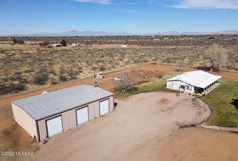 13380 S Single Tree Ln, Pearce, AZ 85625 photo 1