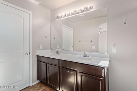 241 E Imperial Ct, Vail, AZ 85641 photo 22