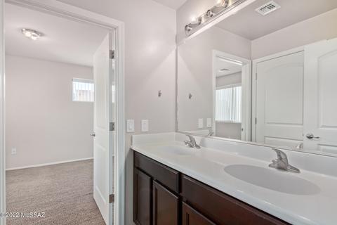 241 E Imperial Ct, Vail, AZ 85641 photo 33