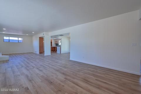 4741 E Copper St, Tucson, AZ 85712 photo 6