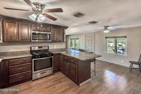 110 E Dungan Dr, Mammoth, AZ 85618 photo 7