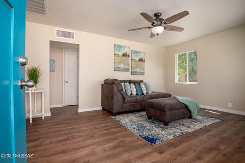 4858 E 18th St, Tucson, AZ 85711 photo 5