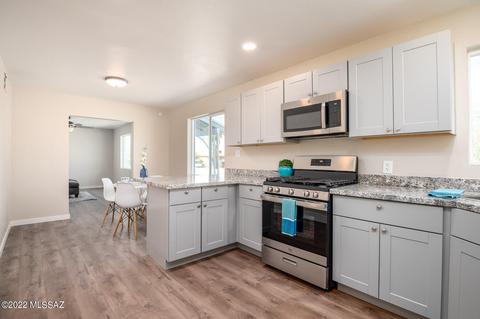 4858 E 18th St, Tucson, AZ 85711 photo 11