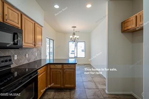 7638 E Fair Meadows Loop, Tucson, AZ 85756 photo 12