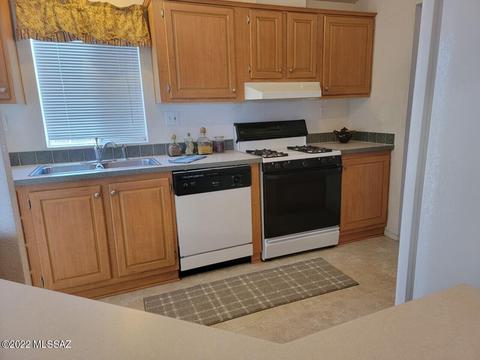 592 E 7th St, Benson, AZ 85602 photo 2