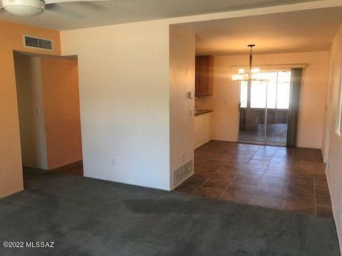 9416 E Simon Pl, Tucson, AZ 85710 photo 5