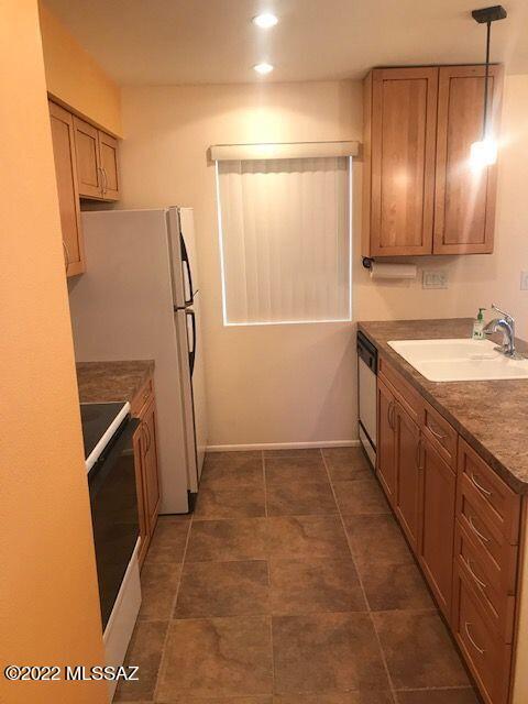 9416 E Simon Pl, Tucson, AZ 85710 photo 8