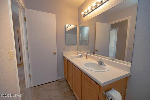 7875 S Claremon Ave, Tucson, AZ 85747 photo 16