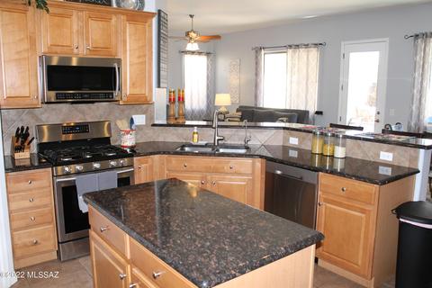 13594 E Aviara Pl, Vail, AZ 85641 photo 10