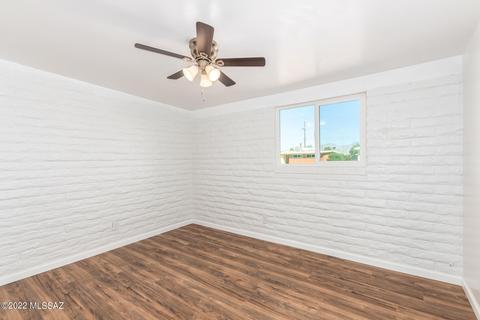 7908 E Winnepeg Dr, Tucson, AZ 85730 photo 18