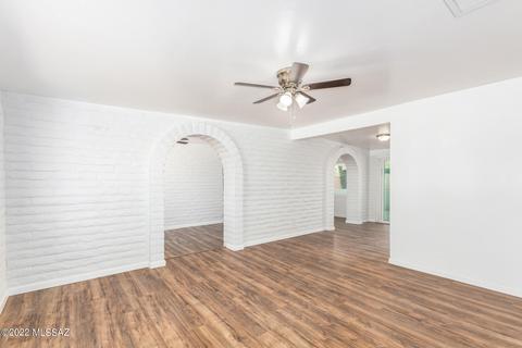 7908 E Winnepeg Dr, Tucson, AZ 85730 photo 9