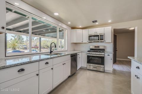 8401 E 7th St, Tucson, AZ 85710 photo 10