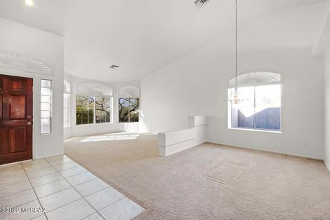 10668 E Barclay Park Loop, Tucson, AZ 85748 photo 8