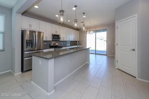 14257 E Hub Dr, Vail, AZ 85641 photo 6