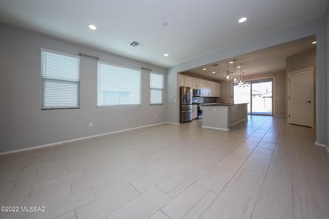 14257 E Hub Dr, Vail, AZ 85641 photo 4