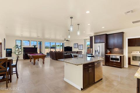 8233 E Lee St, Tucson, AZ 85715 photo 4