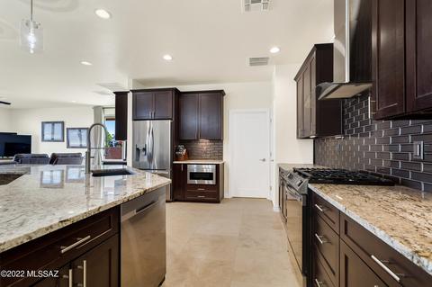 8233 E Lee St, Tucson, AZ 85715 photo 26