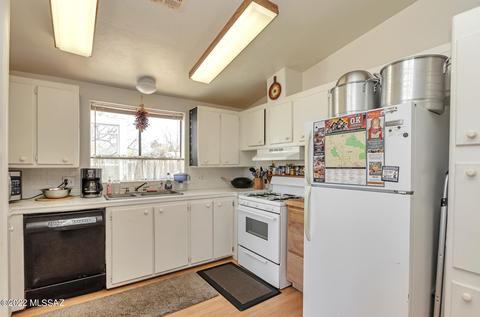 9685 S Big Thunder Dr, Vail, AZ 85641 photo 8