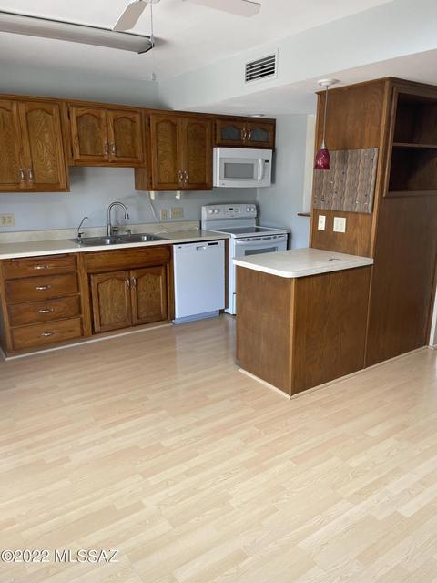 534 E Muriel Pl, Tucson, AZ 85704 photo 4