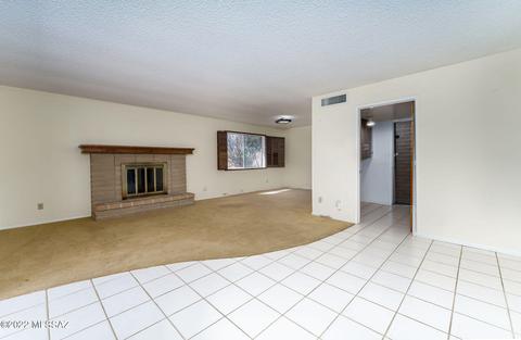 9034 E Maple Leaf Dr, Tucson, AZ 85710 photo 11