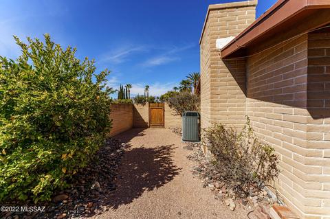 9034 E Maple Leaf Dr, Tucson, AZ 85710 photo 30