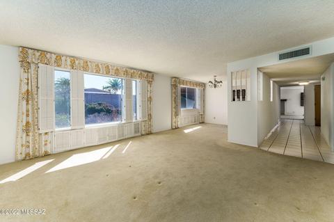 9034 E Maple Leaf Dr, Tucson, AZ 85710 photo 19