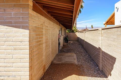 9034 E Maple Leaf Dr, Tucson, AZ 85710 photo 33