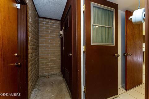 9034 E Maple Leaf Dr, Tucson, AZ 85710 photo 14