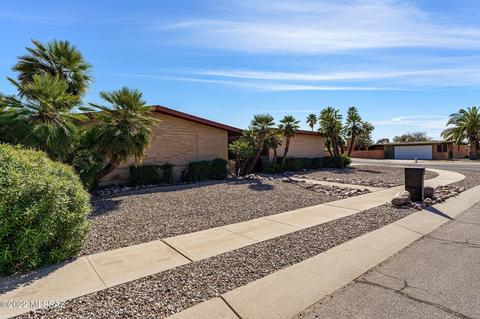 9034 E Maple Leaf Dr, Tucson, AZ 85710 photo 3
