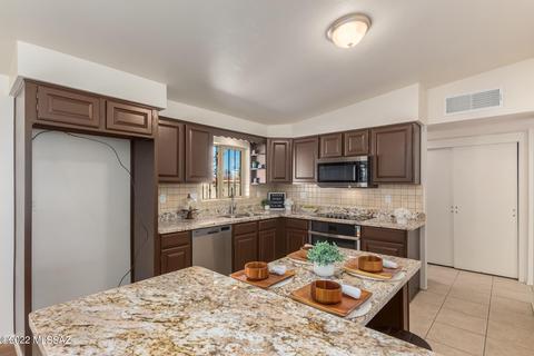 7241 E 34th St, Tucson, AZ 85710 photo 10