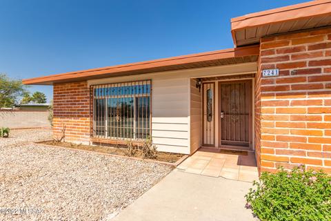 7241 E 34th St, Tucson, AZ 85710 photo 3