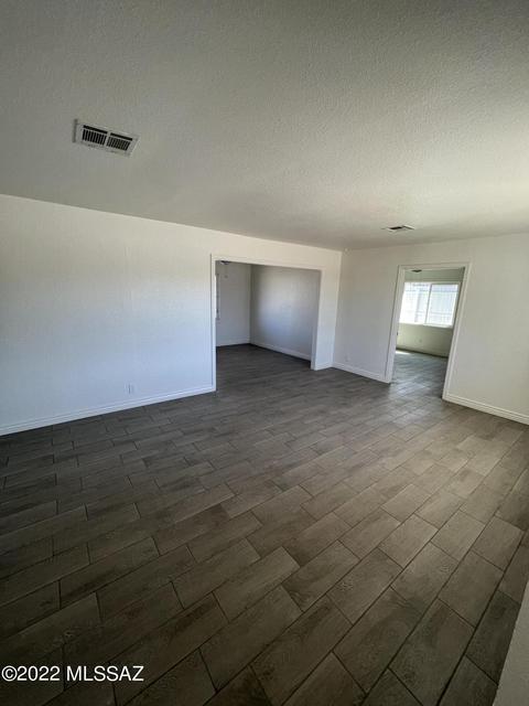 357 N Cochise Ave, Willcox, AZ 85643 photo 4