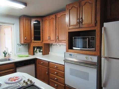 9782 E Watson Dr, Tucson, AZ 85730 photo 11