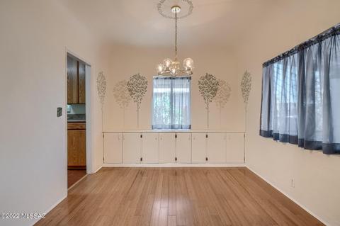 1821 E Spring St, Tucson, AZ 85719 photo 7