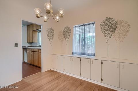 1821 E Spring St, Tucson, AZ 85719 photo 9
