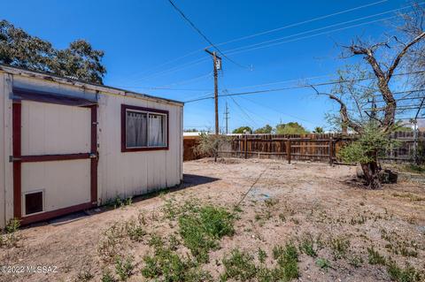 1821 E Spring St, Tucson, AZ 85719 photo 22