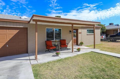 3733 E 24th St, Tucson, AZ 85713 photo 1
