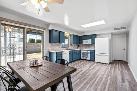 9502 E Myra Dr, Tucson, AZ 85730 photo 11