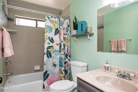 9502 E Myra Dr, Tucson, AZ 85730 photo 5