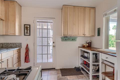 2125 E Silver St, Tucson, AZ 85719 photo 6