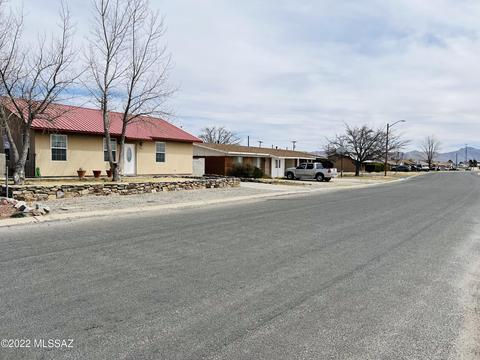 703 W Soto St, Willcox, AZ 85643 photo 3