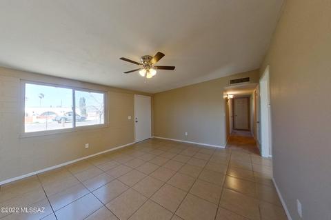 202 E Inez St, Tucson, AZ 85756 photo 3