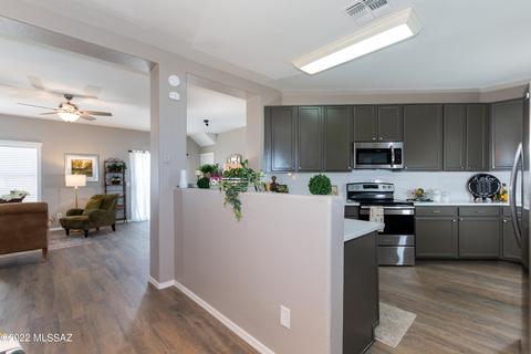 7033 S Dunnock Dr, Tucson, AZ 85756 photo 10